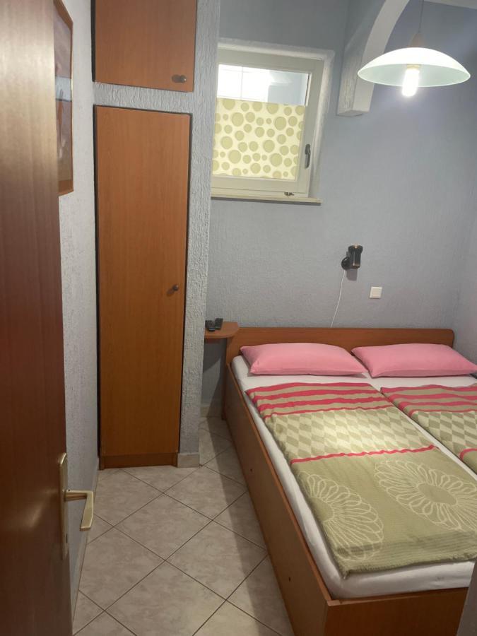 Apartmani Nina Crikvenica Zewnętrze zdjęcie